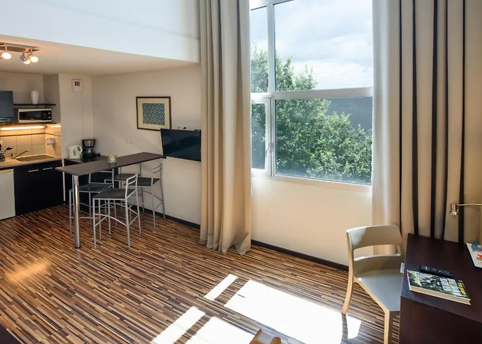 Zenitude Hôtel-Résidences Le Parc de l\'Escale