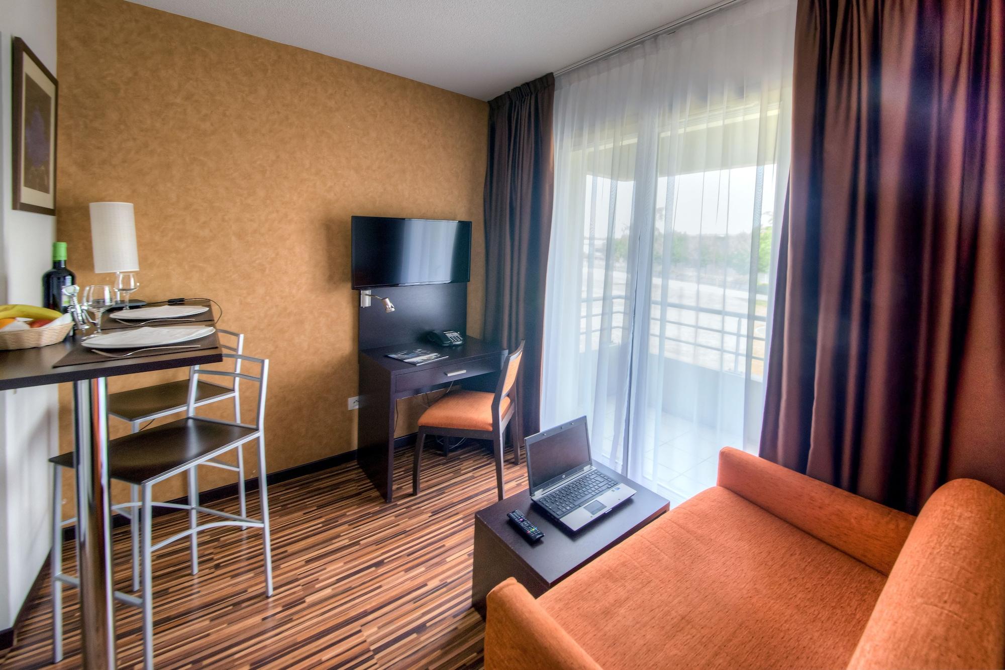 Zenitude Hôtel-résidences Le Parc De L'escale Hotel Toulouse