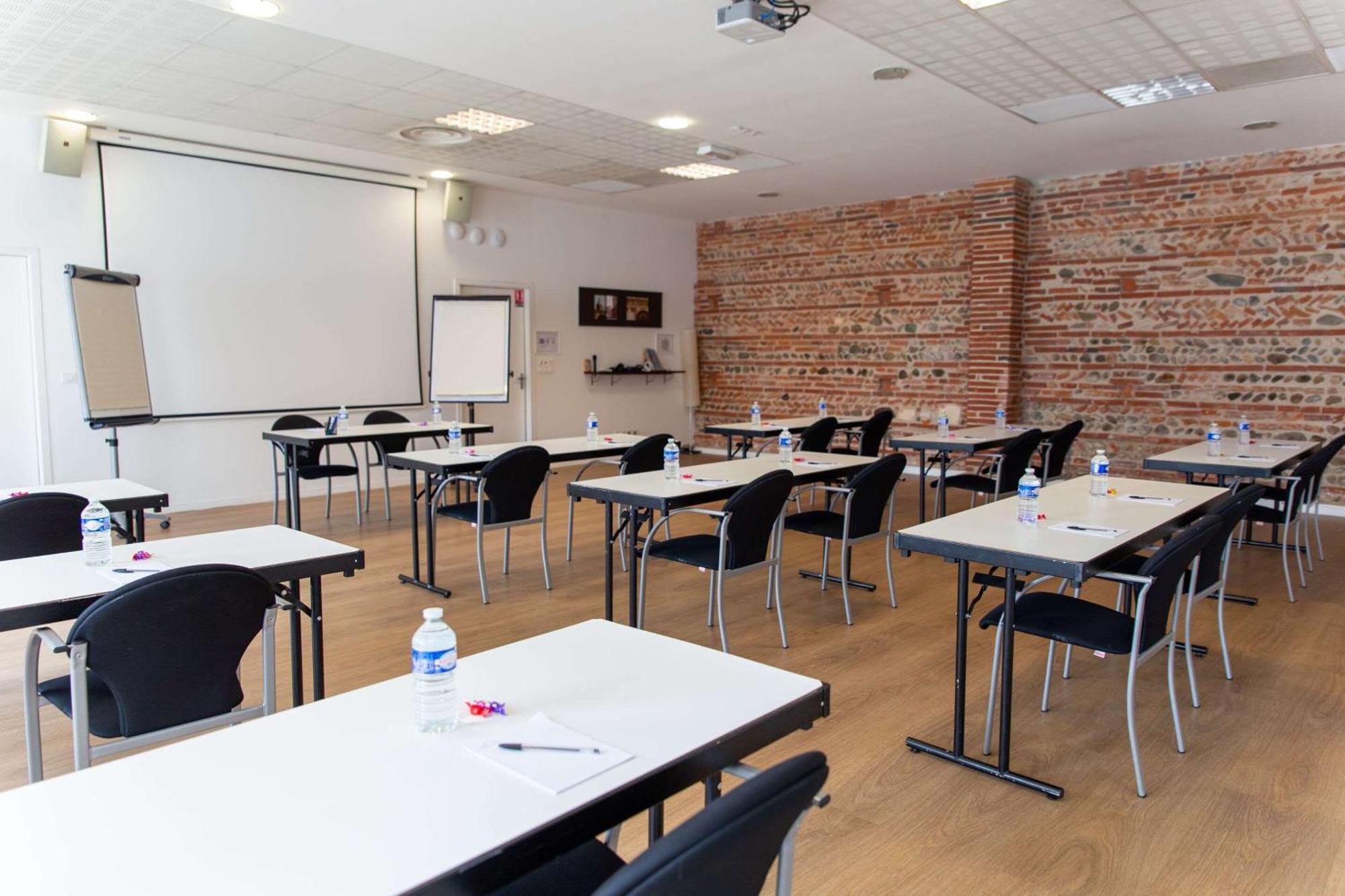 Zenitude Hôtel-résidences Le Parc De L'escale 4* Toulouse